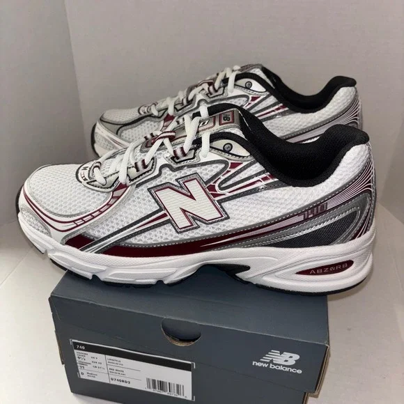 New Balance 740 White Red Silver Lifestyle Sneakers U740RD2 Mens 9.5 Womens 11 - Picture 2 of 6